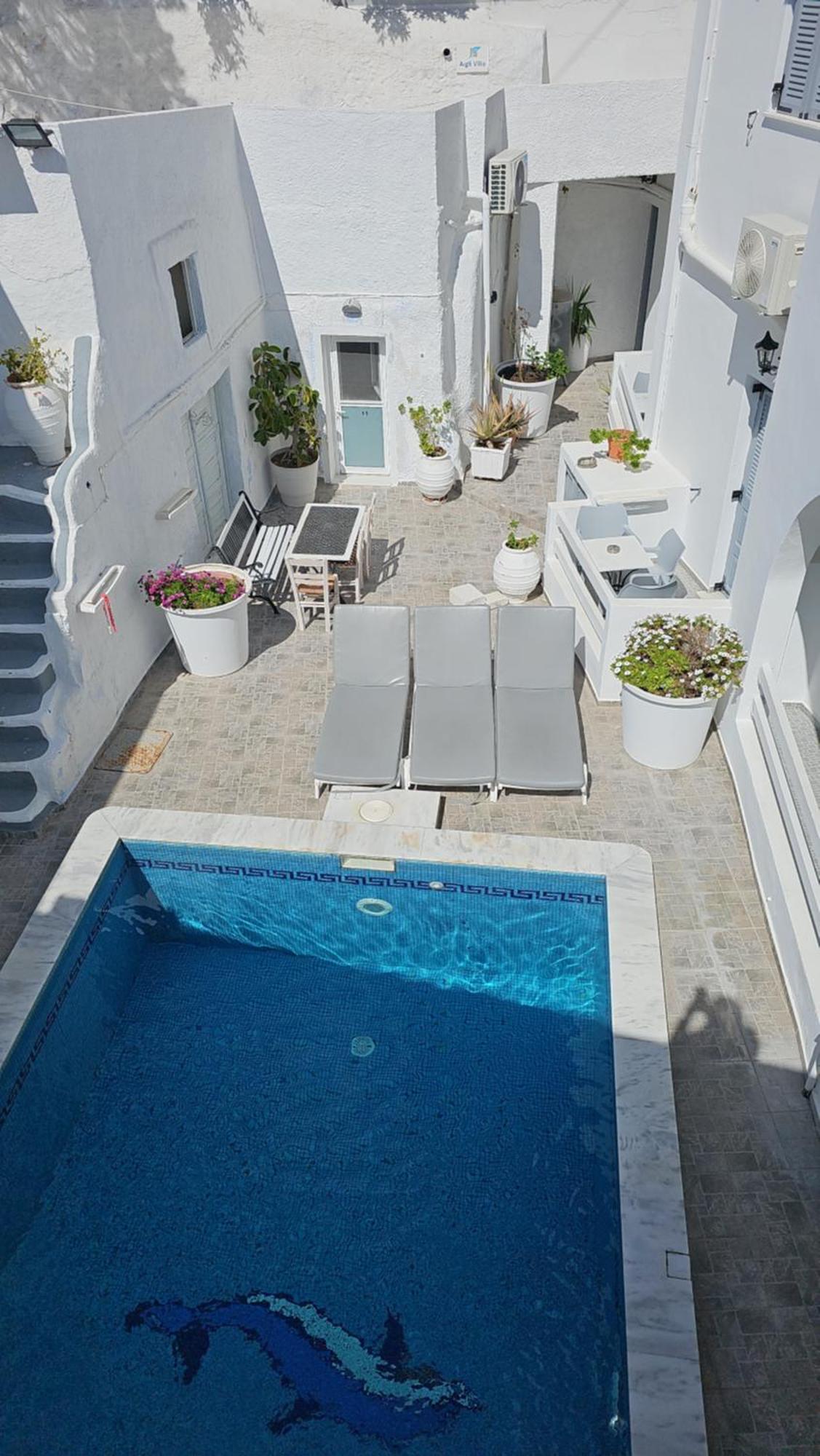 Apartamento Unique Leta Fira  Exterior foto